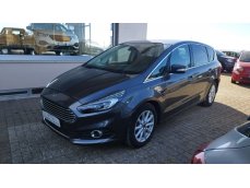 Ford S-MAX TITANIUM 